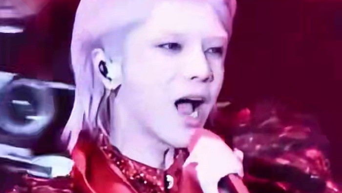 “管你什么想法 我是我自己的表达” #华晨宇#我管你#我管你华晨宇#现场版live#华晨宇长沙演唱会