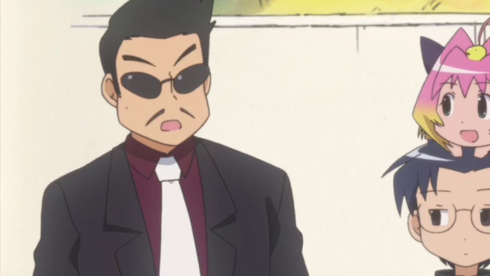 连黑帮大哥也无法拒绝的萌物。 #治愈 #可爱 #动漫 #蛋黄酱萝莉