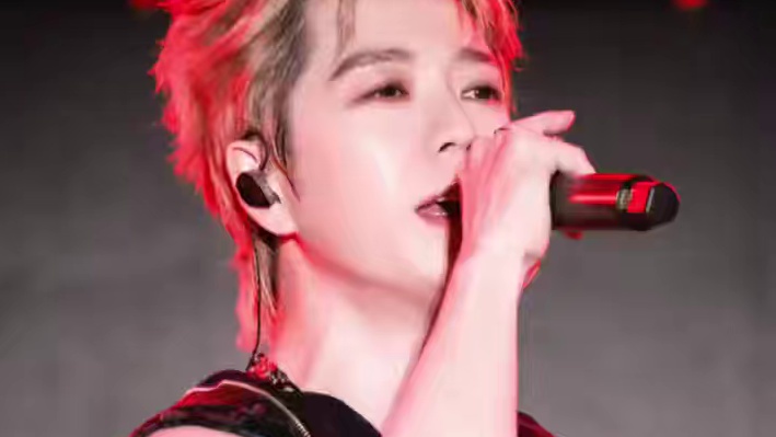 “最好的我们 最好的青春” #王栎鑫#最好的我们#现场版live#王栎鑫的烟嗓开口就秒了#王栎鑫x巡