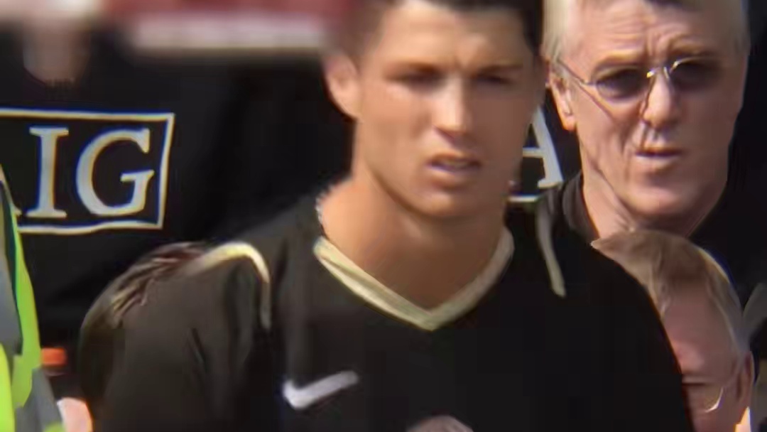 主角都是最后登场！#足球