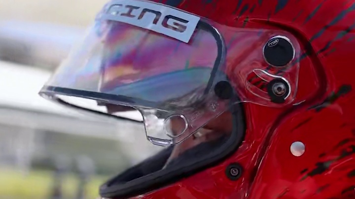 双回合强势封冠，书写赛场传奇 首站比赛周收获满满
排位赛Enzo TRULLI打破PCCA在上赛的圈