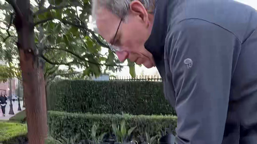 流水不争先，争的是滔滔不绝，高光低谷抵不过校友向你伸出援手的那一刻， 分享你的留学故事吧！欢迎加入t