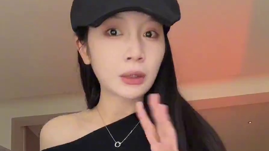 好嘛～大馋丫头闭眼冲！！！