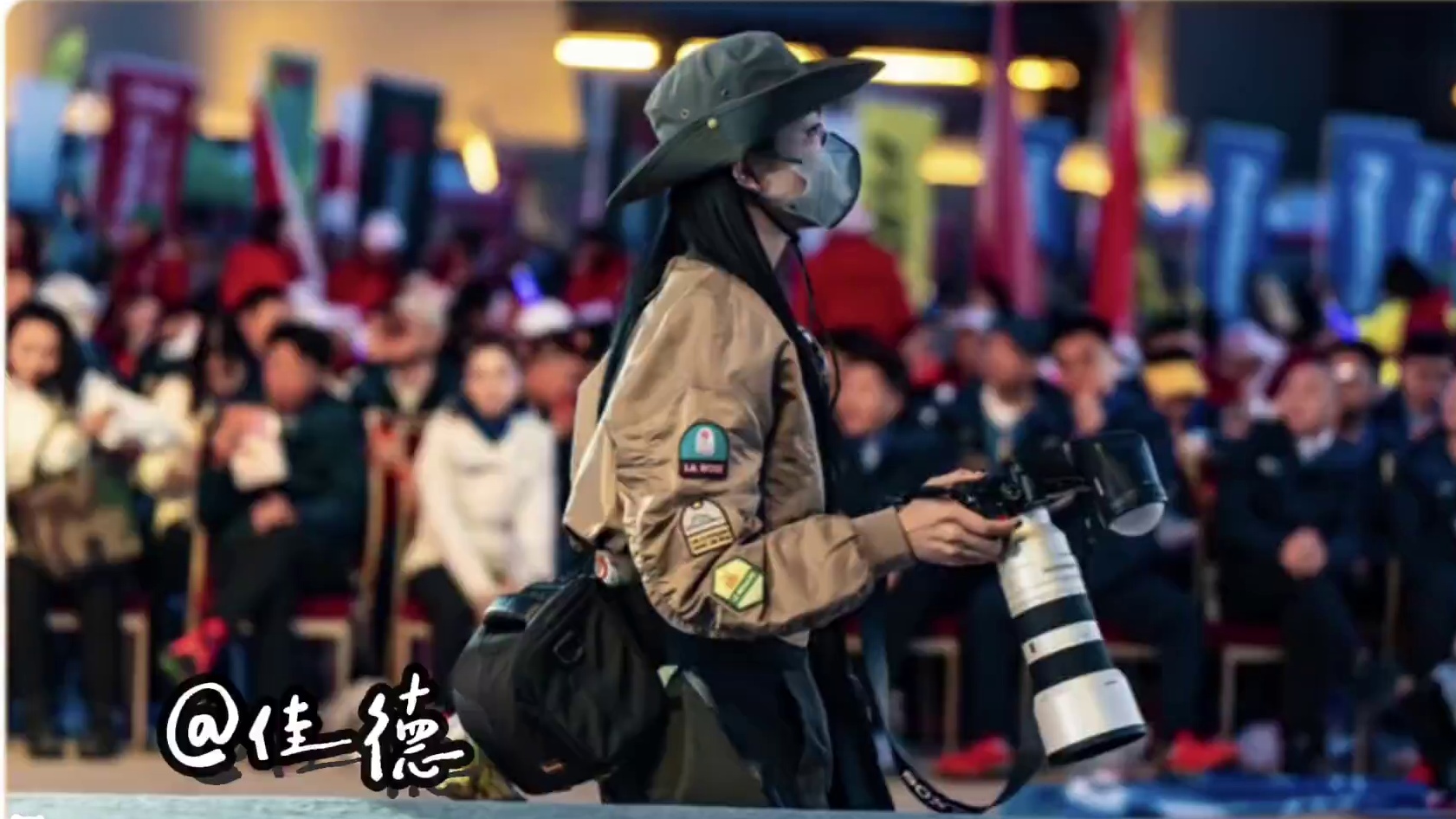 用照片放大晒出成长变化 欢迎评论区分享你成长变化的照片#学摄影 #拍照技巧 #评论区留言 #佳德摄影