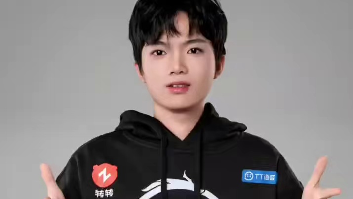 清清连麦聊国足，这是什么梦幻联动啊？ #KPL #广州TTG清清 #国足