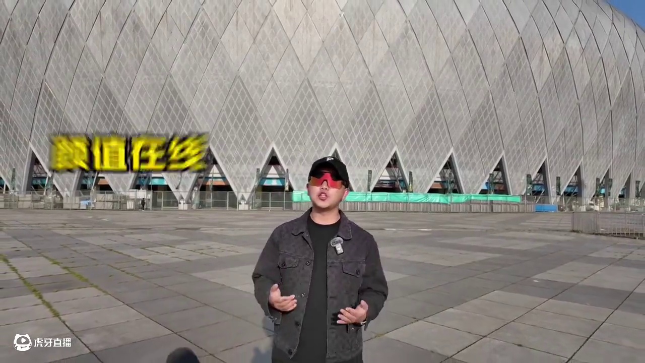 小牛×和平精英联名NX pro上线，毒圈内外都是你的主场！ 小牛×和平精英联名NX pro上线上线，