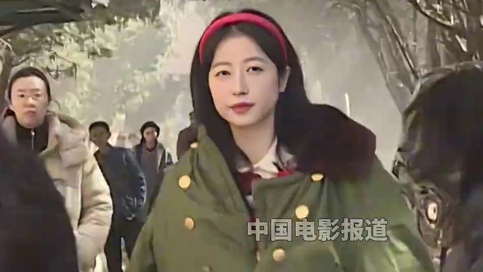 #魏大勋周雨彤北影节宣传片花絮 #第十五届北京国际电影节 宣传片拍摄现场 #魏大勋 #周雨彤 出场造