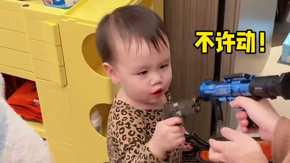 如何制服一个吃货… #卡子哥的日常 #吃货日常