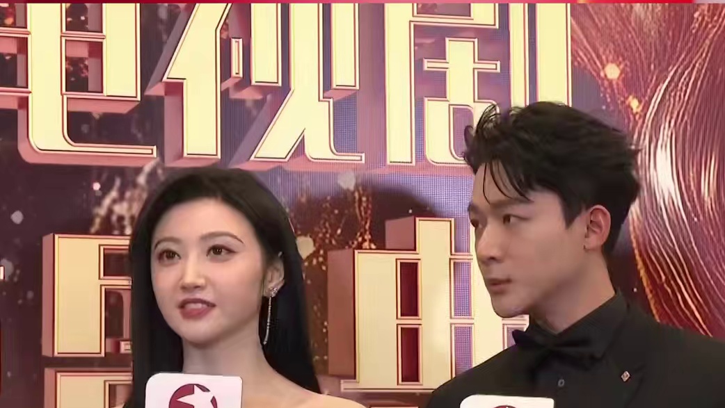 #张晚意  养的宠物原以为很小众，竟然这么多人养？！#景甜  ：回家就养！#东方卫视似锦  #东方新