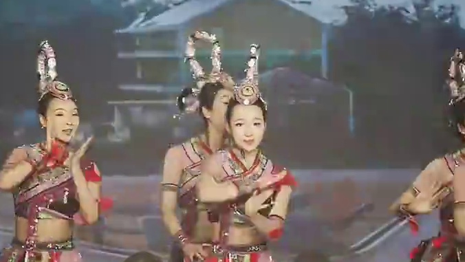 三月三来浦山 #衢州 #龙游 浙江的#童话 民族村龙游浦山凤凰部落带你解锁潮流民族风！