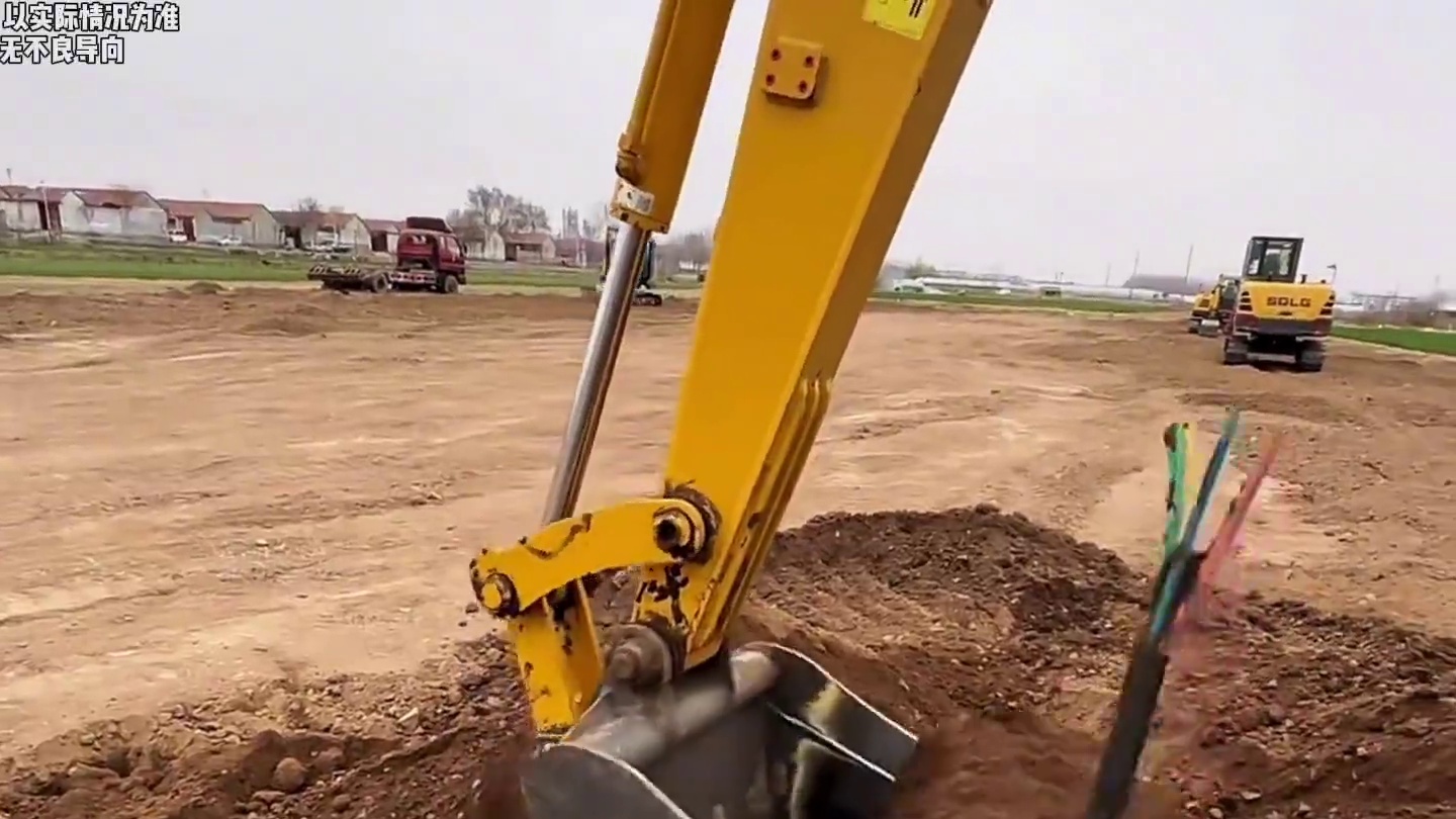 挖断光缆究竟要赔多少钱…#光缆 #费用￼