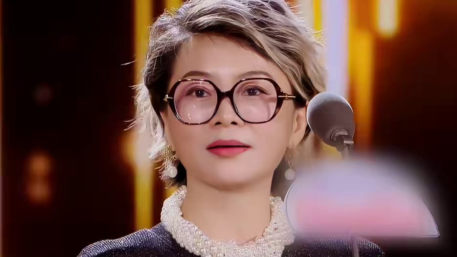 从剧本孵化到荧屏绽放，【年度品质制作人】#杨文红  #杨晓培  为品质佳作“全程护航”。#电视剧品质