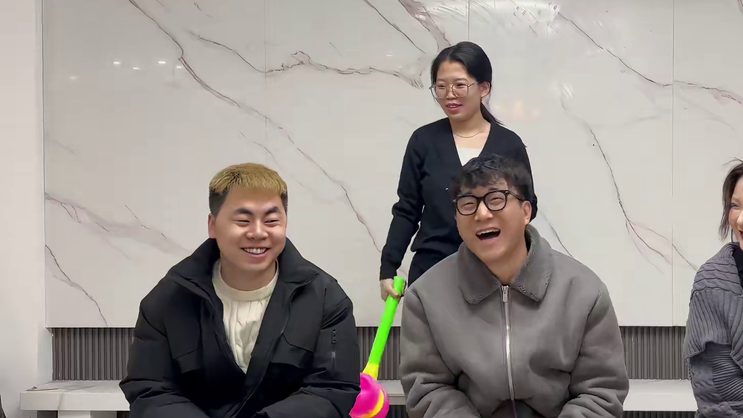 快问快答 押王再次为了押而押#日常vlog #万万想不到 #押韵鬼才 #迷惑行为大赏