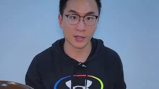 住黄埔夏园的大哥们出来吃鹅煲了，88有一大锅鹅煲就算了，居然还有30多种配菜随意吃!!#春日好食光 