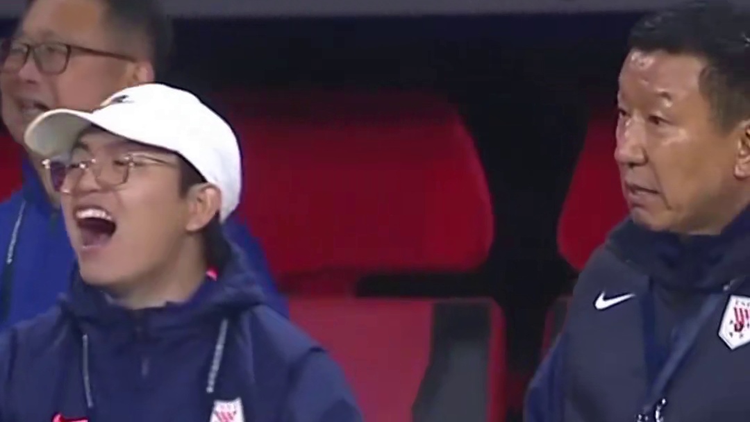 神剧情！让三追四！山东泰山4比3逆转绝杀梅州客家 卡扎尔99分钟头球绝杀制胜#足球的魅力