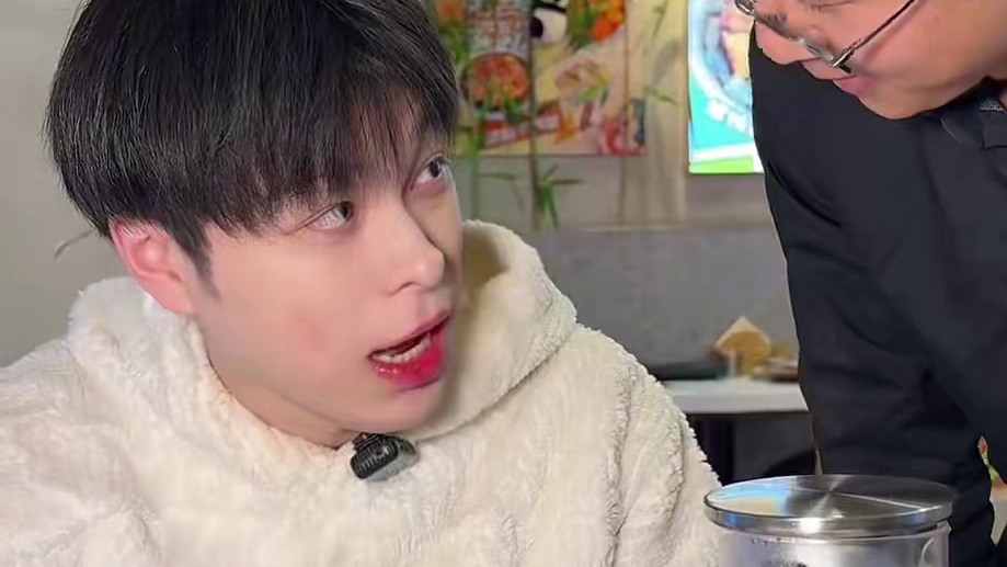 1000元螺狮粉火锅自助 （真实含吞咽）#螺狮粉 #自助餐 #挑战 #火锅 #妈呀太香了