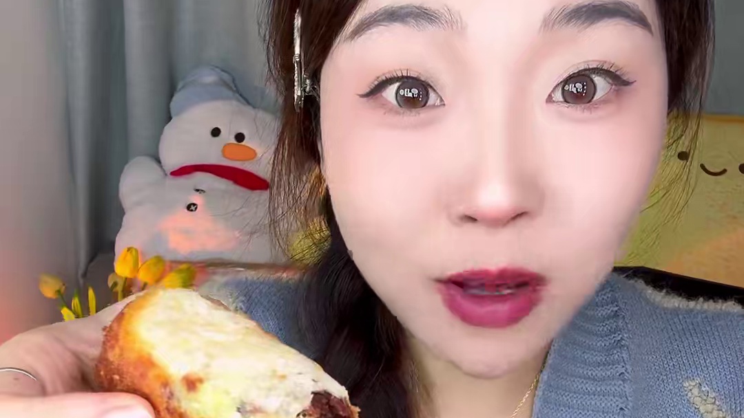 爱上这一口面包从馅开始！没有脱氢乙酸钠，真的好多豆沙！新鲜现做短保放心吃！#层遇全麦椰香红豆面包 #