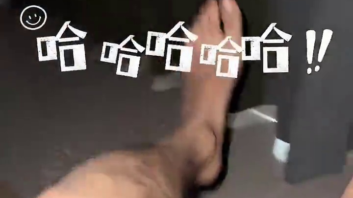 00前男孩 在家做了蛋糕 提前收到清明节礼物 忙着搬家收拾屋子的一天 最最最主要是吃上了好久不吃的麻