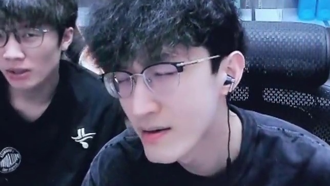 蔡哥化身性感歌姬？ #我浮夸真的要强 #直播录像 #浮夸666