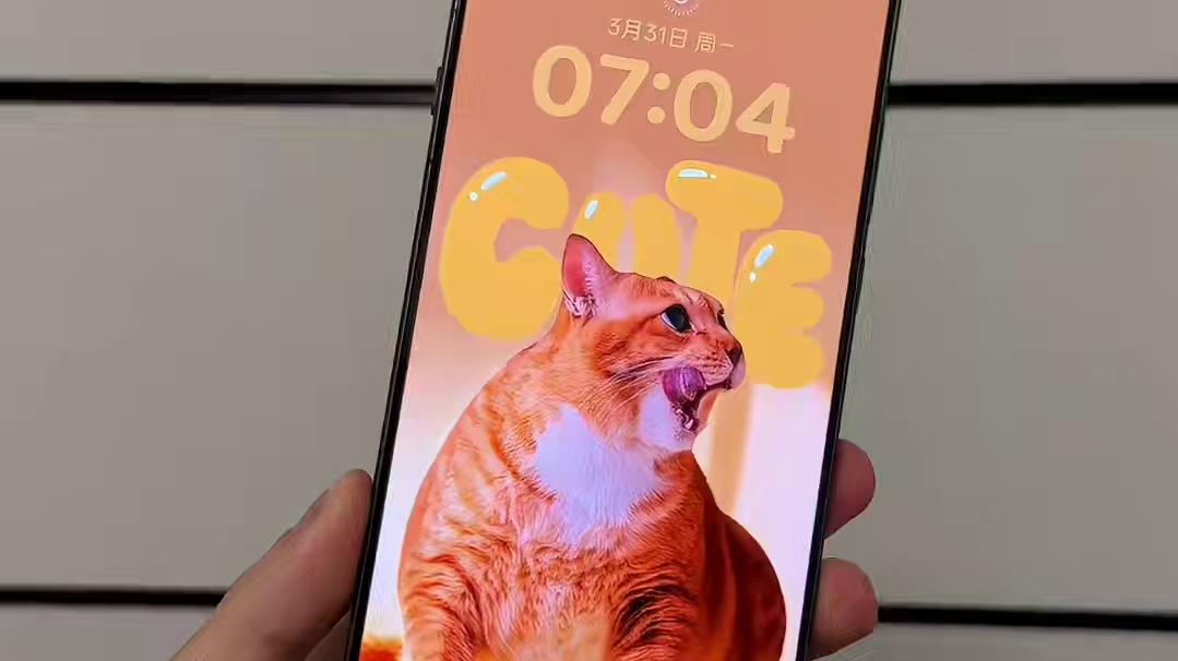 OPPOfindx8Ultra真机，原来直屏影像旗舰也可以把厚度重量控制的不错，有点佩服OPPO的堆