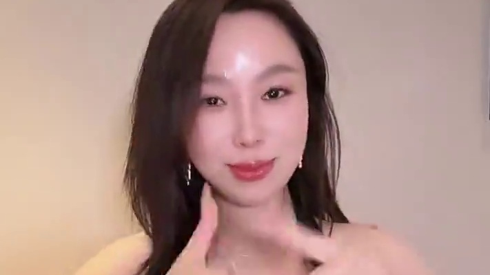 都是我的来时路！40岁二胎宝妈～ #一段手势舞展示我的爱 #谁会不厌其烦的安慰那无知的少年 #宝妈 