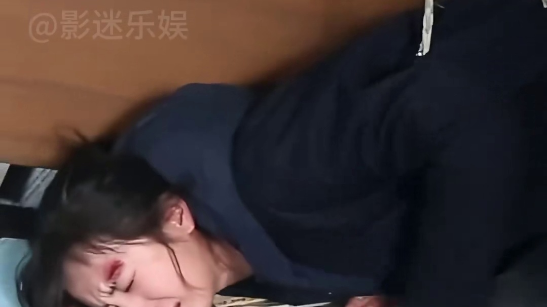 为何赵丽颖杨幂总爱假吃？看到杨颖委屈的解释，才知全是导演的套路#赵丽颖 #杨幂 #杨颖 #内容启发搜