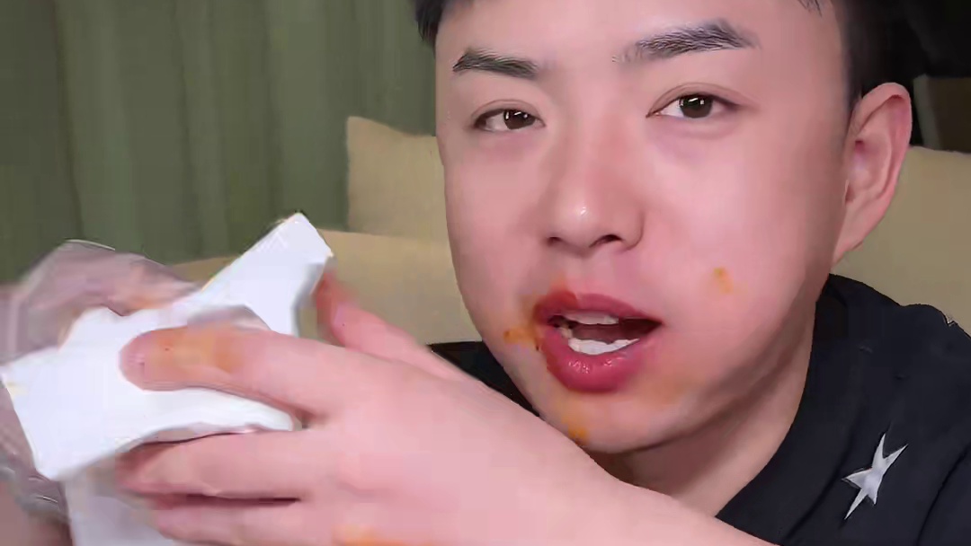 过了18岁，早饭多补钙。#解馋 #这一口简直香迷糊了 #美食分享