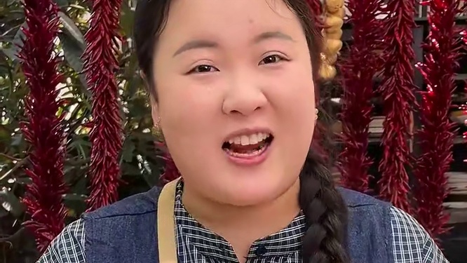 今天爆炒了一大盘葫芦岛的海螺，真的太羡慕住在海边的朋友了！#妈呀太香了 #重庆美食 #小面调料 #嘎