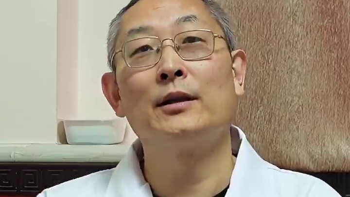 膝关节半月板，出现撕裂了，那就·一定是受伤引起的吗？ #半月板撕裂 #膝盖疼痛 #医学科普