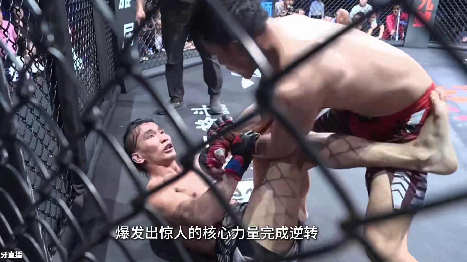 #龙三MMA 龙三格斗环球拳王巡回赛·花都站 石晓东vs詹其格宁布