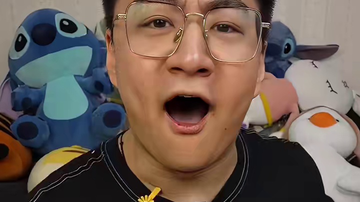 蟹黄脱骨猪蹄拌饭