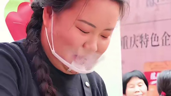 胖妹家新品凉面来了，吃过的都说味道好！4月4号下午2点重庆观音桥步行街欢迎来试！#美食 #调料 #凉