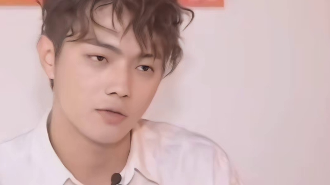 许凯减肥道路深且长 许凯减肥靠年龄 老了自然就瘦了