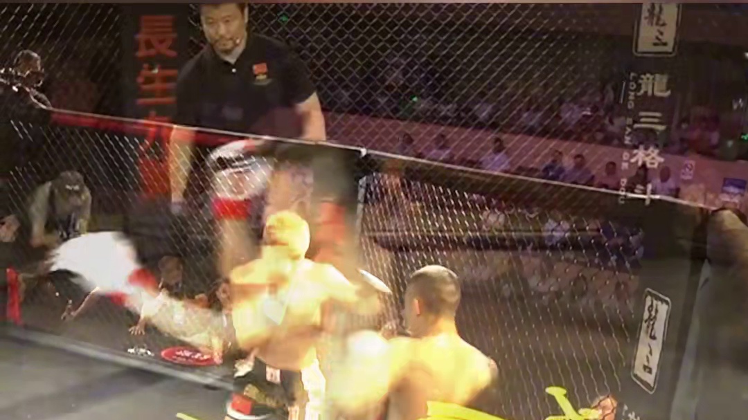 新星益西迎战铁人杨伟强！