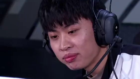 【2025S联赛春季赛常规赛】第一周第二日第三场2V竞速赛
RSG vs RW
第四局：西湖 当面诛