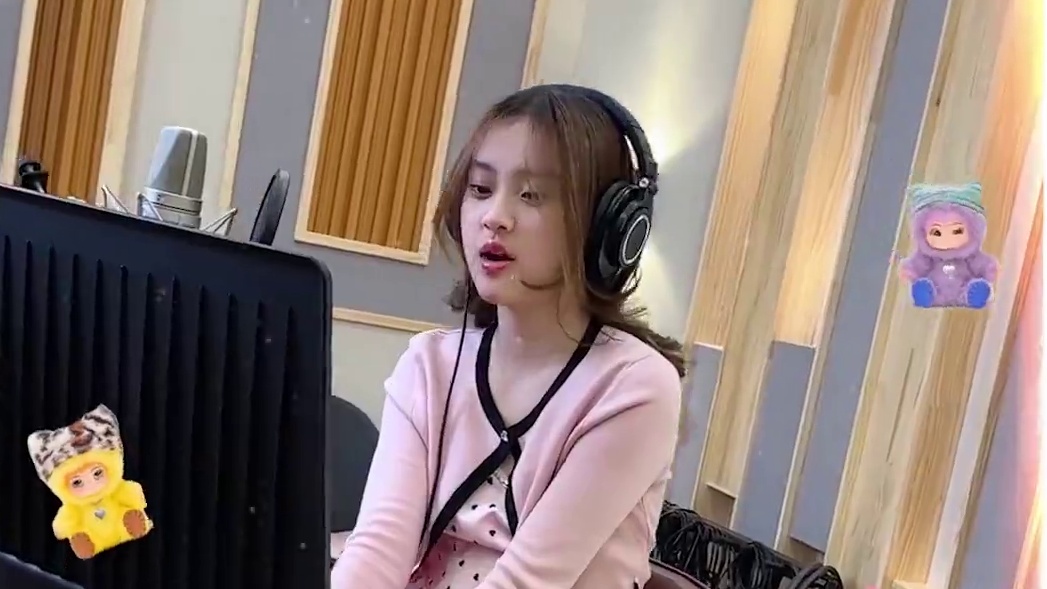 #接杜华事业运  怎么也飞不出“华华”的世界的含金量的还在上升#怪不得甜馨的新歌是这首 #甜馨如童话