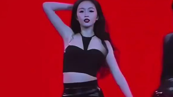 啊！这种尺度吴宣仪是认真的吗？