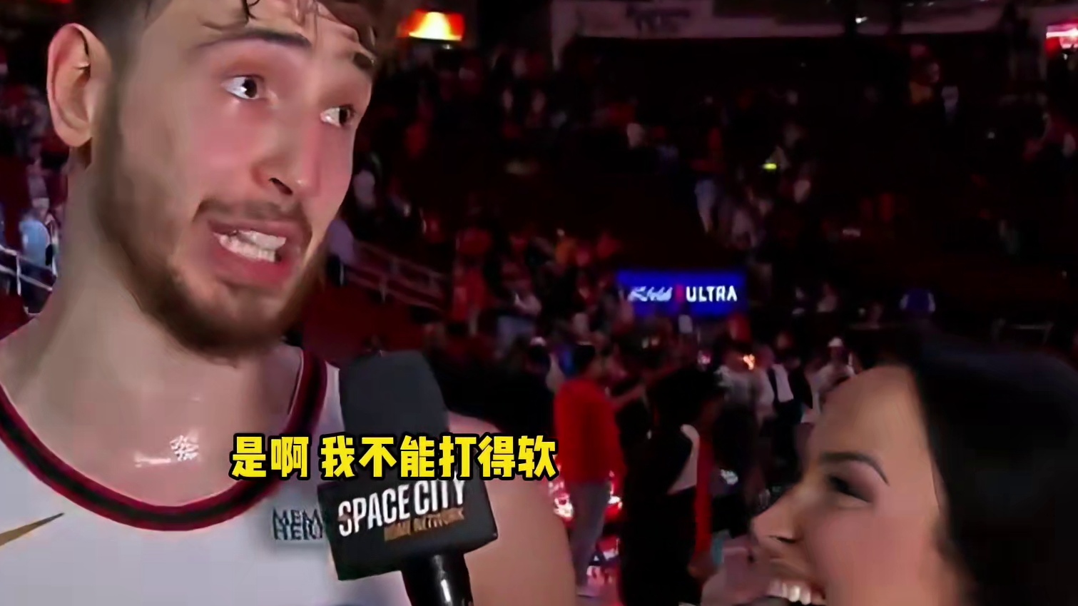 申京：比赛前我跟格林互相表示，要带领球队拿下这场比赛