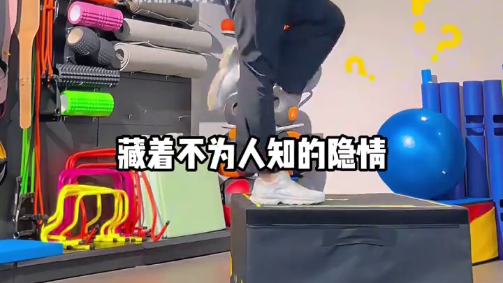 为何女运动员都是“平胸”？带入呙俐退役的视角，才知花游女神的武林秘籍   #呙俐  #花样游泳 #运