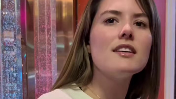 挑战一张白纸吃遍世界美食！ 挑战一张白纸吃遍世界美食！#画1000个陌生人 #以画换物 #以物换物 