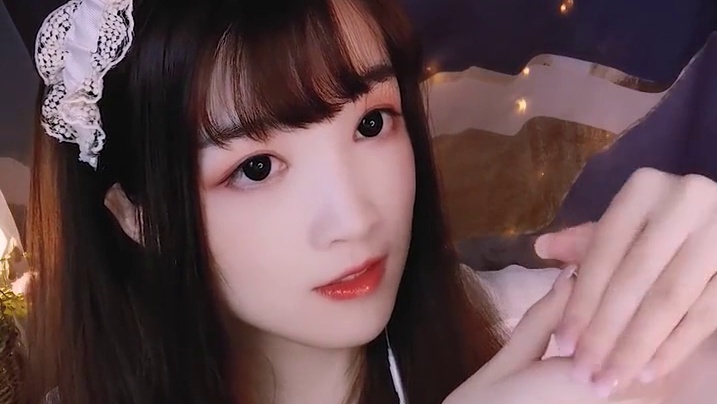 #治愈 #夜听 揉耳多#解压 ，有没有戴上耳机听呀？循环更舒适哟#减压 记得点♥♥♥(＾Ｕ＾)ノ~Ｙ