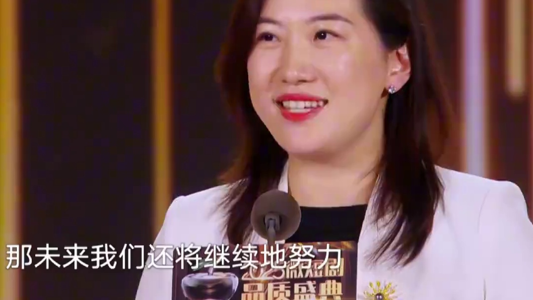 【跟着微短剧去旅行品质剧作】带你开启别样旅行，足不出户畅享多元旅程。#微短剧品质盛典