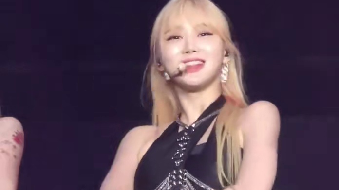 Bgm一响主角闪亮登场，gogogo~#进行曲#名场面#kpop #娱乐评论大赏