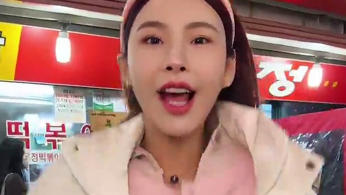 挑战韩国辣度top3爆辣鸡爪，三倍特辣吃爽千金 #鸡爪 #无辣不欢 #爆辣挑战 #韩国