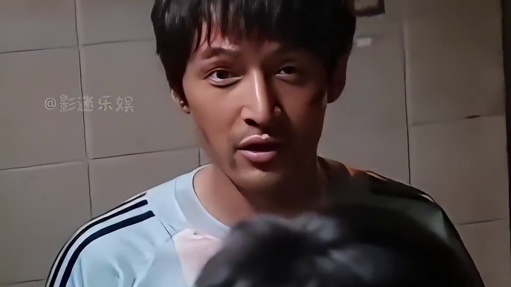 胡歌仅仅3天炫29碗面，王传君连吃44个包子呕吐5次完成拍摄，不知打脸了多少假吃的戏混子#胡歌 #王