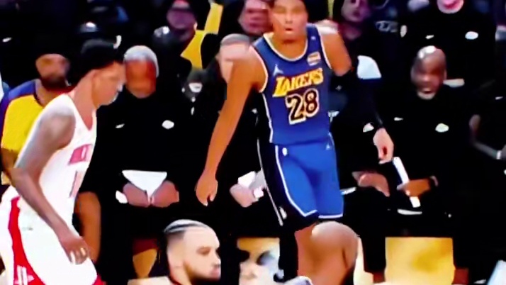 狄龙为了防老詹，连晚上的招都用出来了