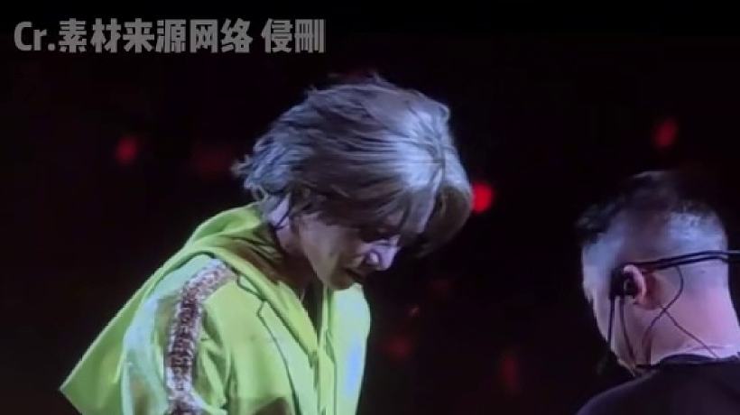 華晨宇浪漫瘋子 火姐太幸福了#華晨宇 #花花 #火姐  #華晨宇火星演唱會 #華晨宇粉絲