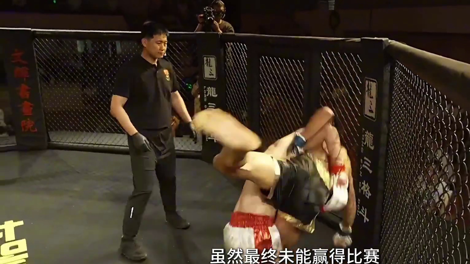 龙三格斗环球拳王巡回赛 邓晋军VS朱勃文