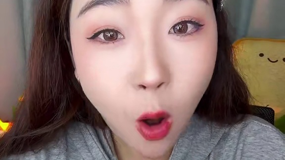 为什么才让我发现它！！！！真的巨好吃的螺蛳面！袋装有的配料它全部都有！笋包也很足！啊啊啊啊啊啊爱了爱