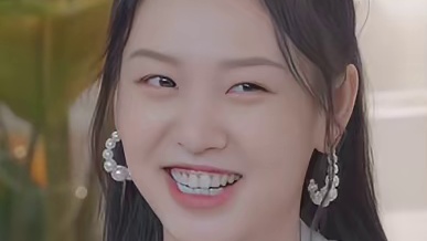 薛喆阳捶山竹的时候，我感觉自己的小脑萎缩了